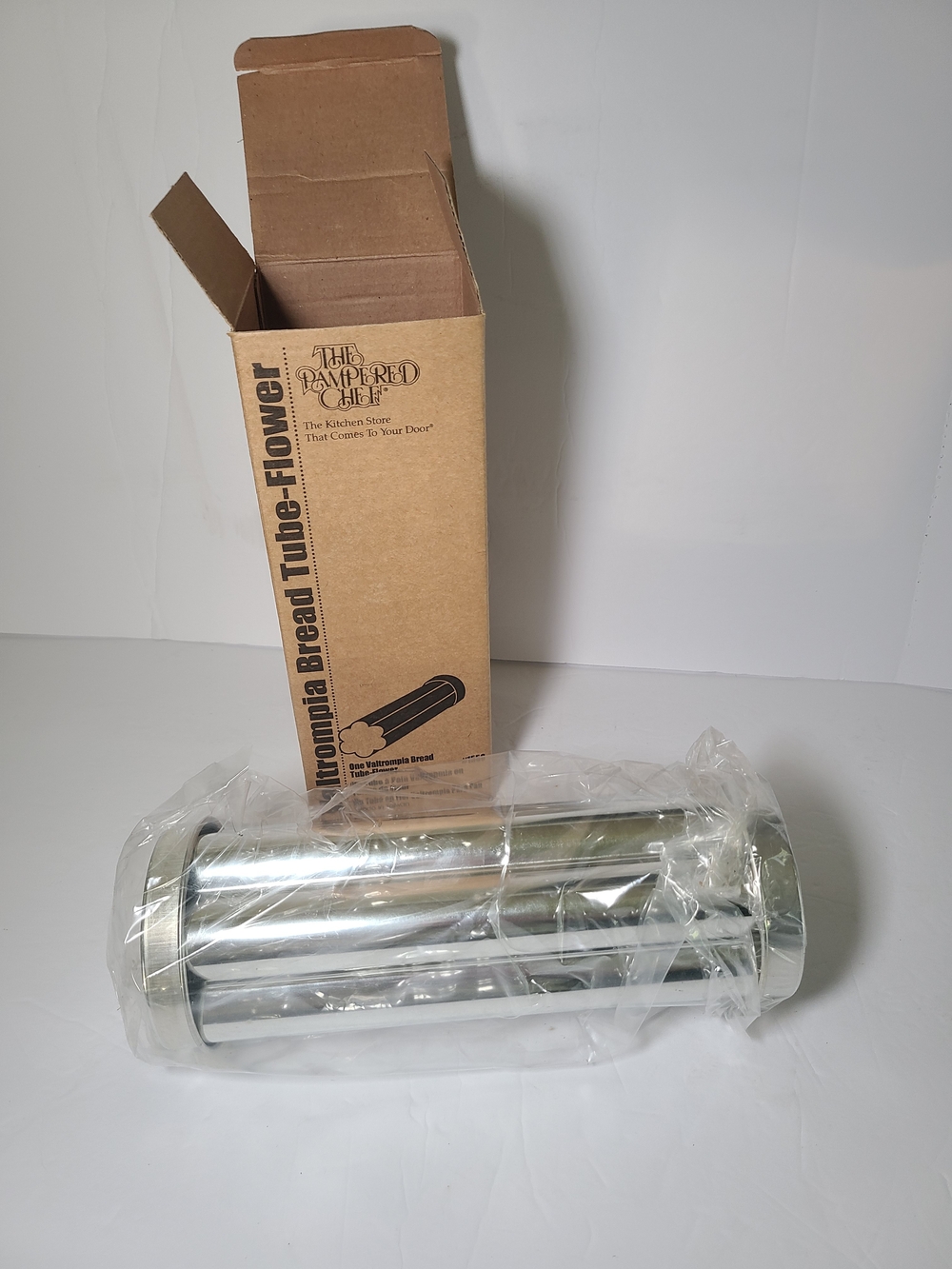 The Pampered Chef Stainless Steel Pumpernickel Bread Tube